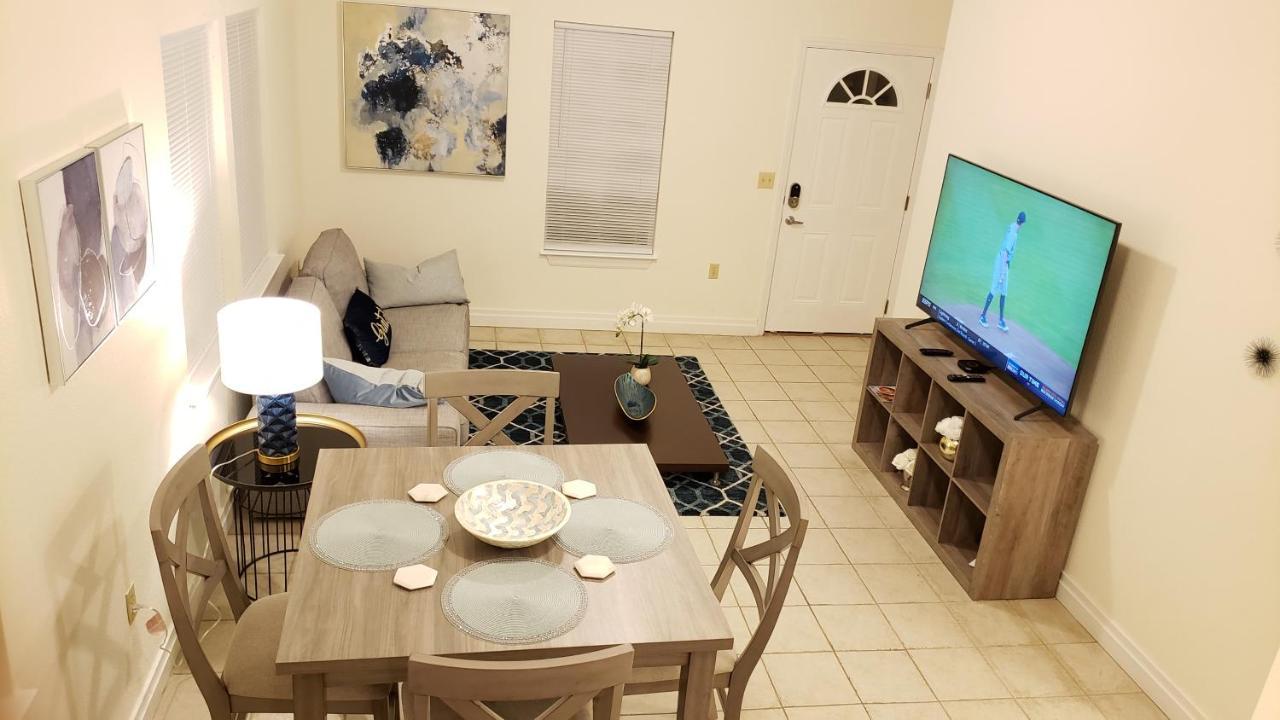 Modern House Minutes From Downtown Gainesville, Uf, Va & More! מראה חיצוני תמונה