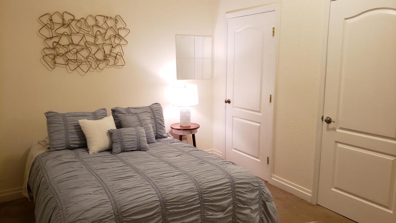 Modern House Minutes From Downtown Gainesville, Uf, Va & More! מראה חיצוני תמונה